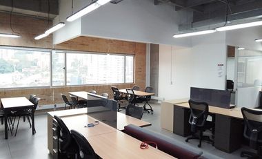 PR14125 Venta de oficina en el sector Ciudad del Rio, Poblado