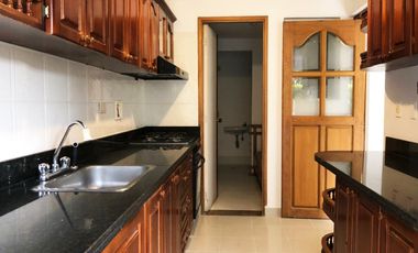 PR14210 CASA EN VENTA UBICADA EN EL SECTOR DE CASTROPOL