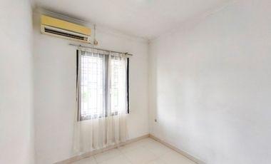 Rumah Siap Huni 14 Menit ke Bintaro Jaya Xchange Mall Bisa KPR J-39816