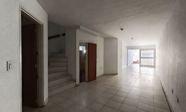 casa en venta en quinta oriental. Cod V31437