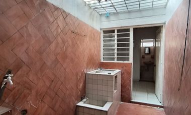 casa en venta en quinta oriental. Cod V31437