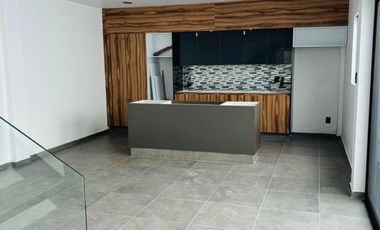 Casa Nueva,  en Fraccionamiento Las Brisas de Cuernavaca, Alberca