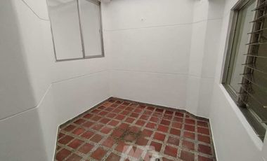 apartamento en arriendo en la castellana. Cod A63297