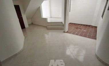apartamento en arriendo en la castellana. Cod A63297