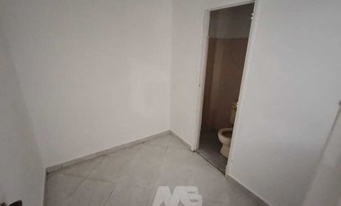 apartamento en arriendo en la castellana. Cod A63297