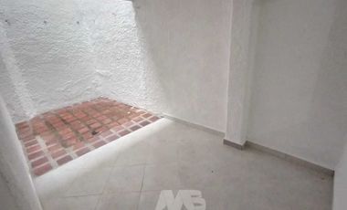 apartamento en arriendo en la castellana. Cod A63297