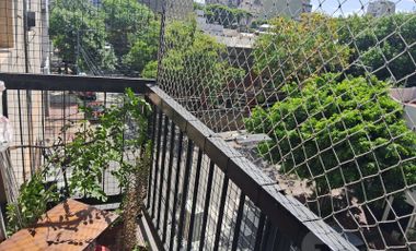 Venta Departamento 2 Ambientes con Balcón al Frente en Parque Patricios