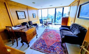 Metro Santa Lucia - Vista Directa Al Cerro Santa Lucia