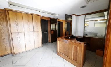 Metro Santa Lucia - Vista Directa Al Cerro Santa Lucia