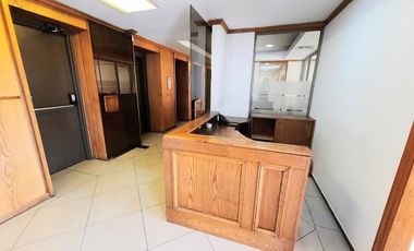 Metro Santa Lucia - Vista Directa Al Cerro Santa Lucia