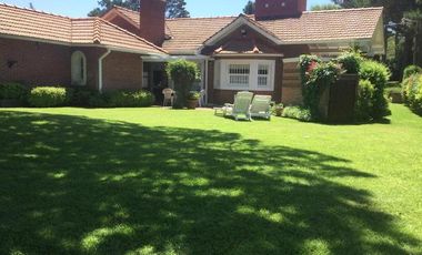 Venta Casa 4 ambientes. Pinamar!