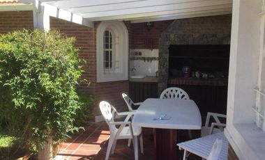 Venta Casa 4 ambientes. Pinamar!