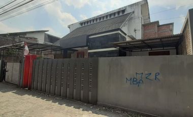 Rumah Siap Huni 3 Kamar Halaman Luas Dekat Al Azhar Yogyakarta