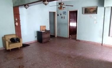 Casa en venta en Haedo Norte