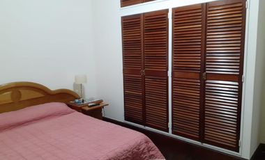 CHALET EXCELENTE ESTADO EN QUILMES