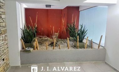 Oportunidad de inversión cochera cubierta