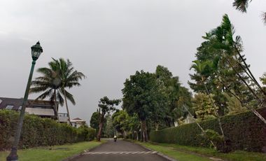 Kavling dengan pemandangan view GUNUNG DAN GOLF di Rancamaya Golf Estate Bogor