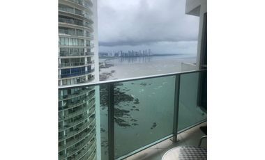 APARTAMENTO AMOBLADO EN ALQUILER CON VISTA AL MAR PH OASIS