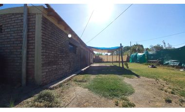 VENDO LOTE CON CASA EN FRAY LUIS BELTRAN MAIPU