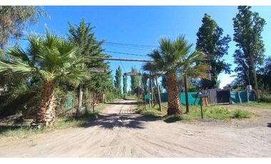 VENDO LOTE CON CASA EN FRAY LUIS BELTRAN MAIPU
