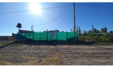 VENDO LOTE CON CASA EN FRAY LUIS BELTRAN MAIPU