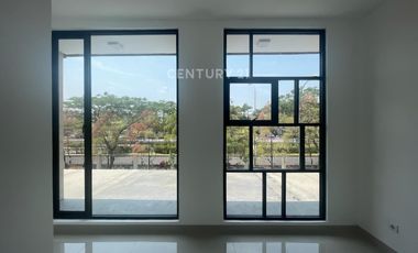 Rumah Minimalis La Seine JGC KT 2 Lingkungan Cluster Nyaman