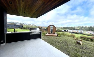 Impresionante casa para estrenar en el Alto de Palmas.