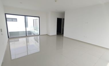 Casa en venta con alberca y esquina Fracc. Residencial las Palmas, Medellín, Ver
