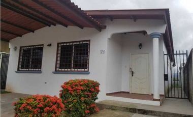 ALQUILER CASA BRISAS DEL GOLF