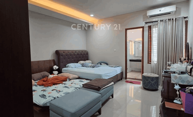 Rumah Minimalis Terawat Di Setrawangi Bandung
