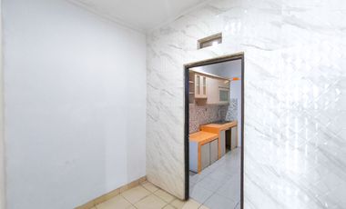 Rumah Strategis 8 Mnt ke Mall Paradise Walk Serpong Siap Huni J-30790