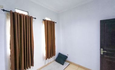 Rumah Strategis 8 Mnt ke Mall Paradise Walk Serpong Siap Huni J-30790