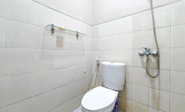 Rumah Strategis 8 Mnt ke Mall Paradise Walk Serpong Siap Huni J-30790