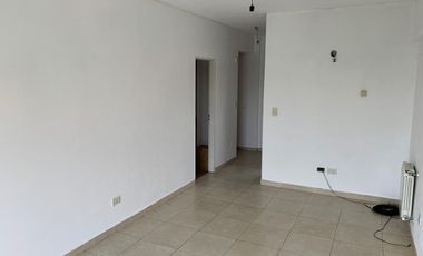 Monoambiente en venta en Moron Sur
