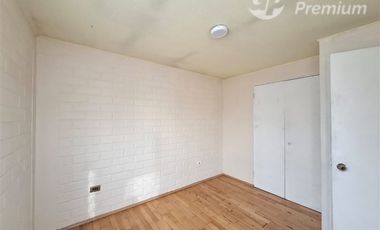Arriendo Casa 3D 2B Sala de Estar 1 Estac. Techado UF 3.321