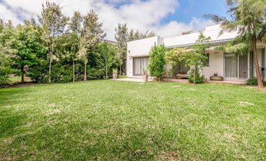 Casa en Venta en Barrio Privado Rumenco