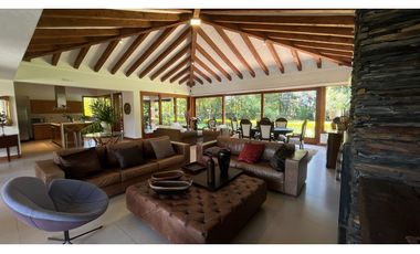 Casa en Arriendo Amoblado en El Corazón de Llanogrande