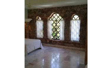 RENTA POR NOCHE CASA FRACC LAS BRISAS ACAPULCO