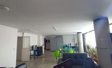 local en arriendo en el centro. Cod A124303