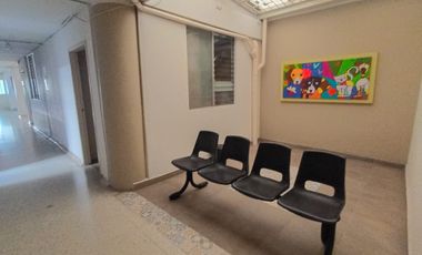 local en arriendo en el centro. Cod A124303