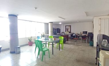 local en arriendo en el centro. Cod A124303