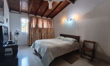 casa en venta en la riviera. Cod V31248