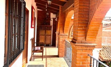 CASA EN VENTA CON USO DE SUELO COMERCIAL Y HABITACIONAL, MAGDALENA CONTRERAS