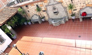 CASA EN VENTA CON USO DE SUELO COMERCIAL Y HABITACIONAL, MAGDALENA CONTRERAS