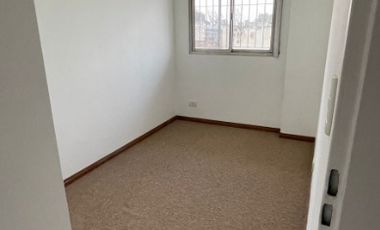 Departamento en venta en Avellaneda Este