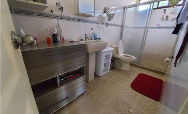VENTA DE CASA EN PENONOME CON 1,400 MT2 - SOBRE LA VIA INTERAMERICANA