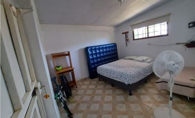VENTA DE CASA EN PENONOME CON 1,400 MT2 - SOBRE LA VIA INTERAMERICANA