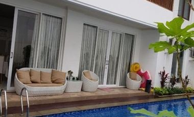 INFO-SALE Rumah Mewah Cipete 2LT+Swimming Pool beautiful, 6 kamar tidur