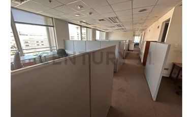 SE ARRIENDA OFICINA EXCELENTE SECTOR VITACURA