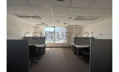 SE ARRIENDA OFICINA EXCELENTE SECTOR VITACURA